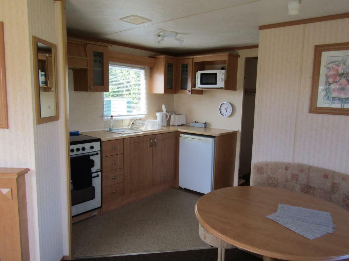 Fenlake Holiday Accommodation Metheringham Екстериор снимка