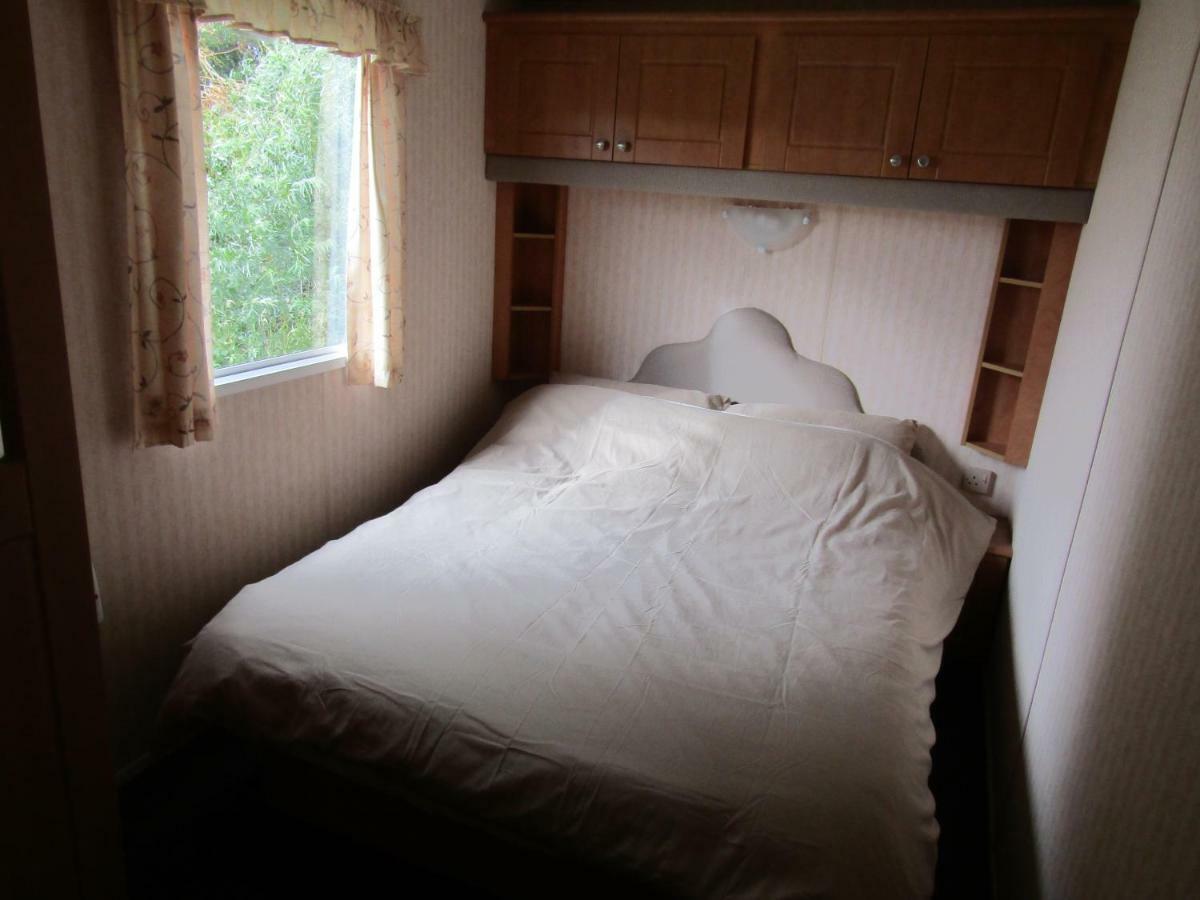 Fenlake Holiday Accommodation Metheringham Екстериор снимка