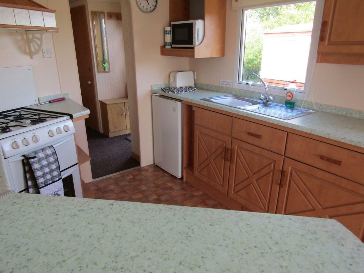 Fenlake Holiday Accommodation Metheringham Екстериор снимка
