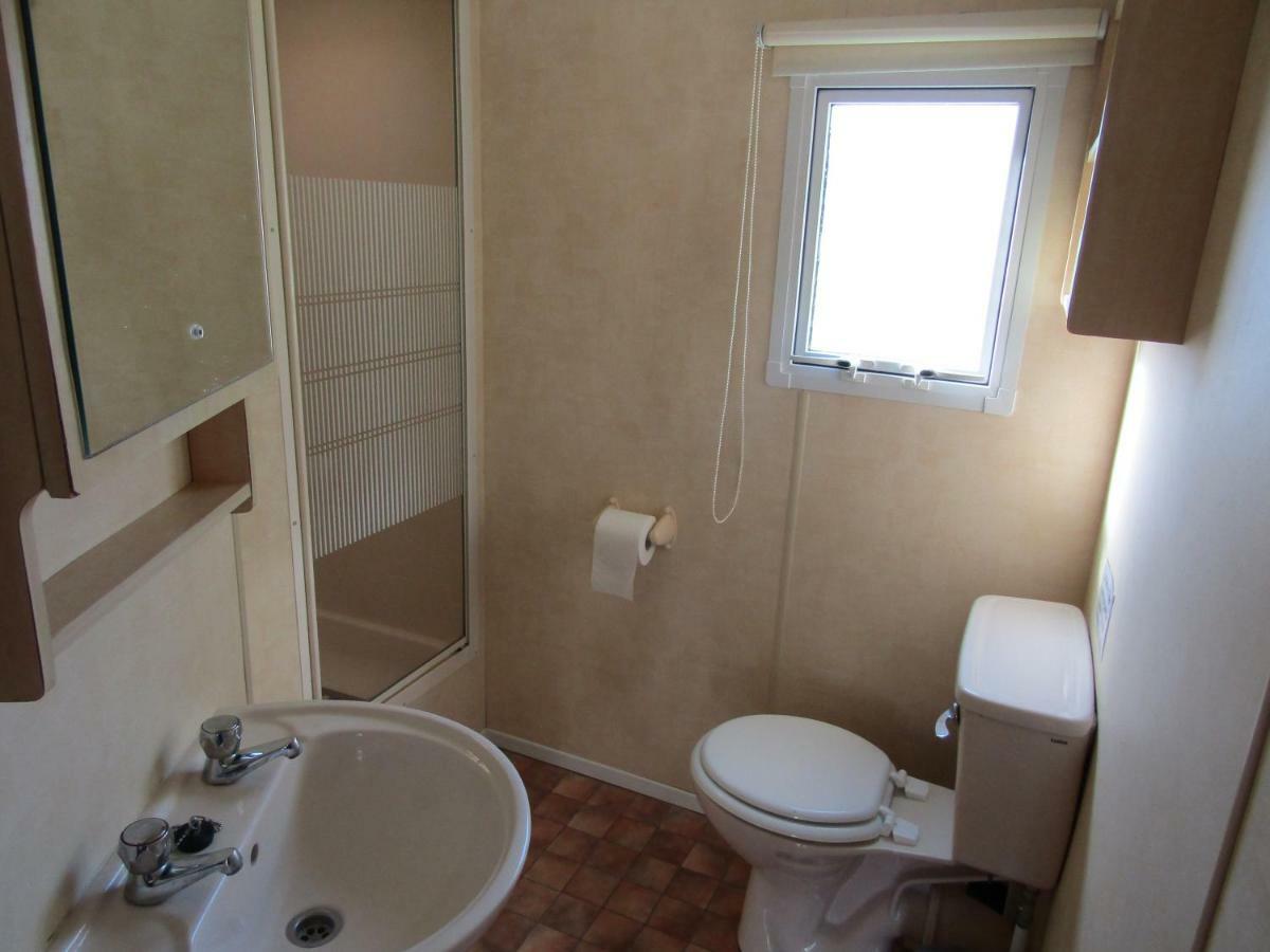 Fenlake Holiday Accommodation Metheringham Екстериор снимка