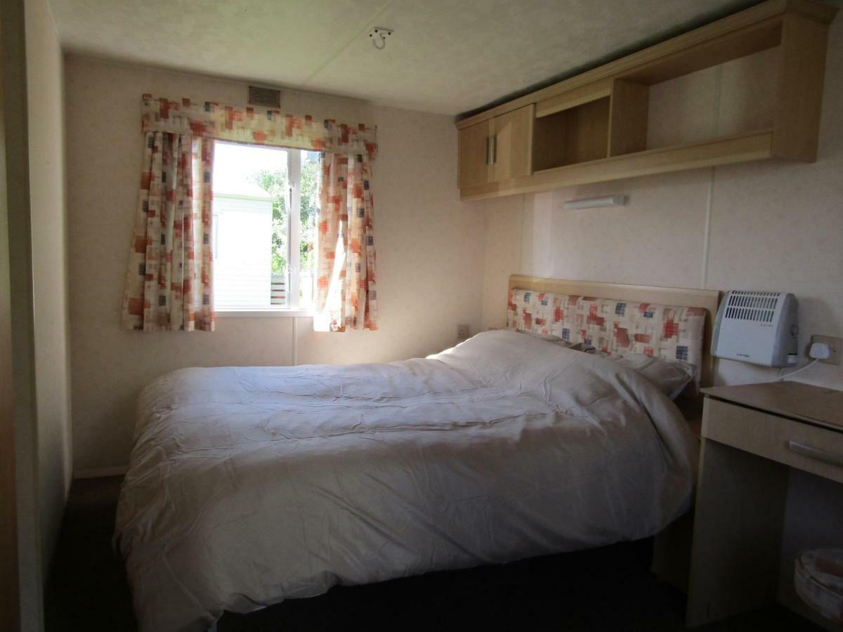 Fenlake Holiday Accommodation Metheringham Екстериор снимка